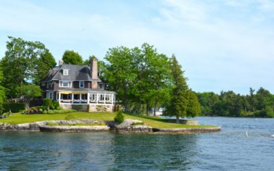 Buying Waterfront Property: The Pros and Cons